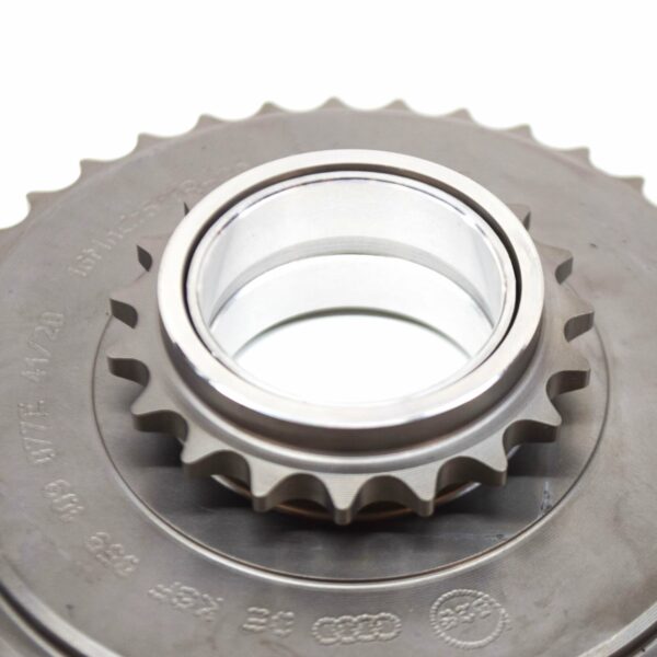 059109077E - NEW AUDI A4 B7 CHAIN SPROCKET 059109077E ORIGINAL