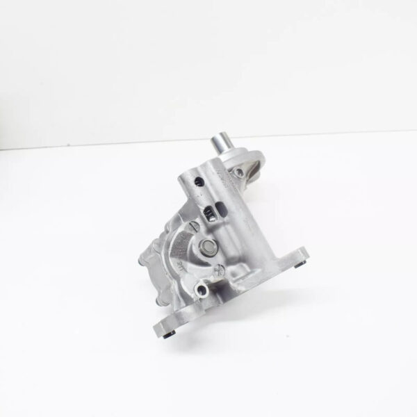 059115105AG - AUDI A4 8E B7 Engine Oil Pump 059115105AG NEW