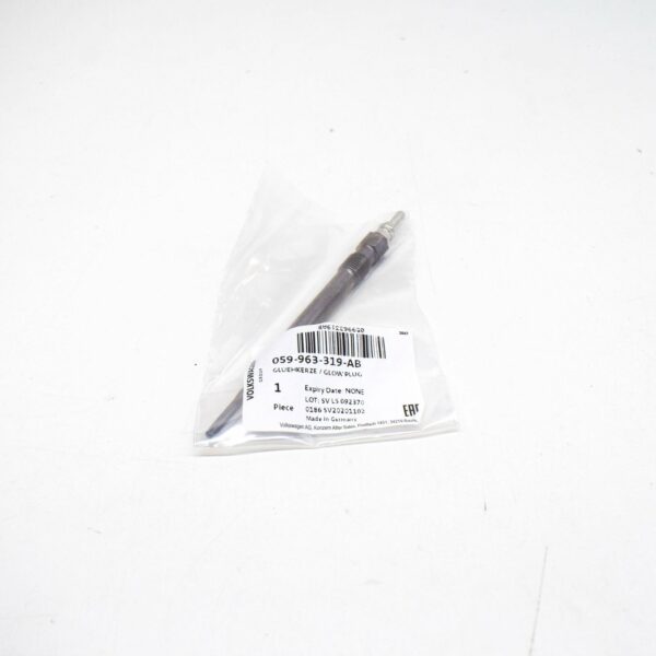 059963319AB - NEW AUDI A3 8V GLOW PLUG 059963319AB