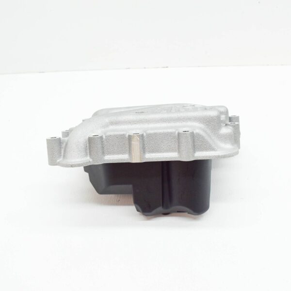 06E103772C - AUDI A4 B7 Cylinder Block Ventilation 06E103772C ORIGINAL