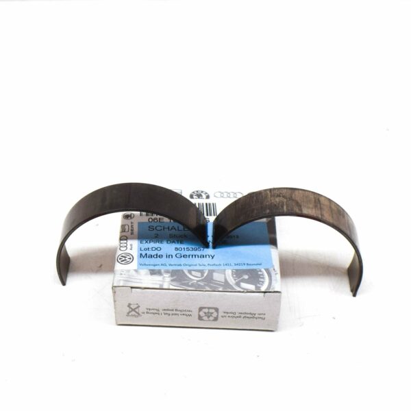 06E105701SROT - NEW VW TOUAREG 7P CRANKSHAFT LOWER CONNECTING ROD BEARING 06E105701SROT ORIGINAL