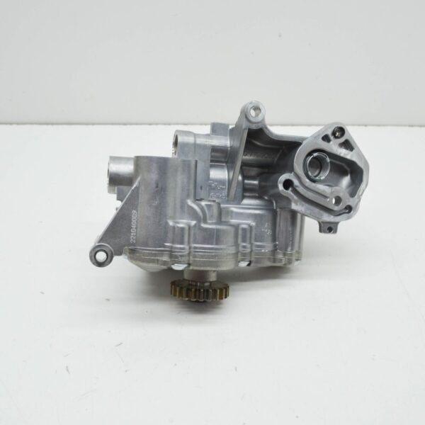 06J115105AG - NEW VOLKSWAGEN TIGUAN MK1 ENGINE OIL PUMP 06J115105AG ORIGINAL