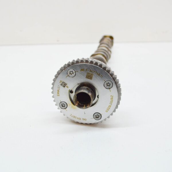 06K109022R - NEW AUDI A6 C7 OUTLET CAMSHAFT 06K109022R ORIGINAL