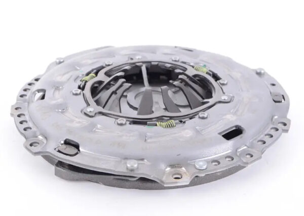 06K141015F - NEW AUDI A3 8V CLUTCH KIT 06K141015F ORIGINAL