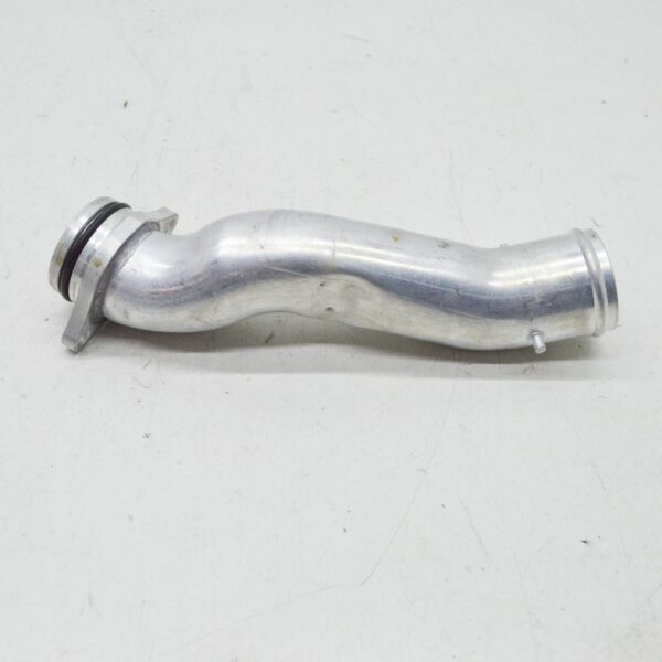 06M121137AG - NEW AUDI A6 C8 COOLANT UNION HOSE W SEAL 06M121137AG