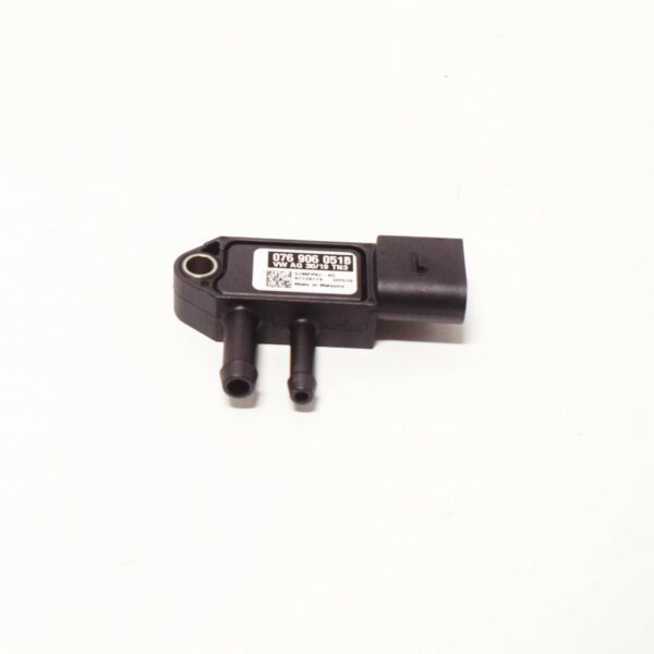076906051B - NEW AUDI Q3 8U DIESEL PARTICULATE FILTER PRESSURE SENSOR 076906051B 2016