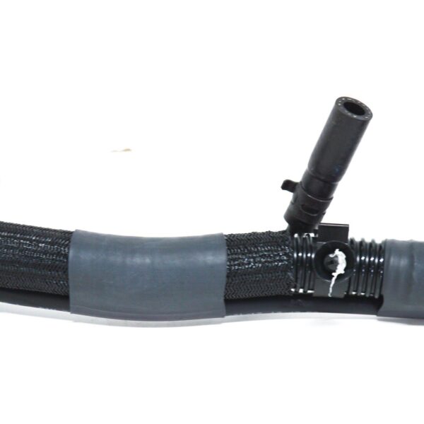 079103209AF - NEW AUDI Q7 4L CYLINDER HEAD VENT HOSE 079103209AF ORIGINAL