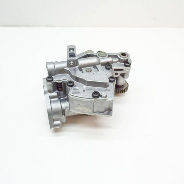079115103BG - NEW AUDI A8 4H OIL PUMP 079115103BG ORIGINAL