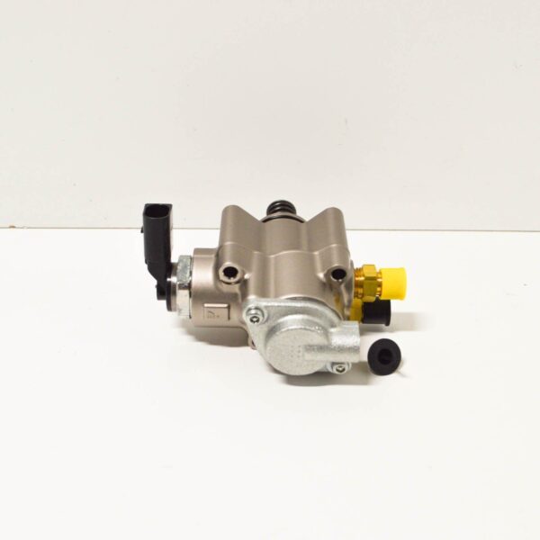 079127025AF - NEW AUDI Q7 4L HIGH PRESSURE FUEL PUMP 079127025AF 4.2 PETROL ORIGINAL