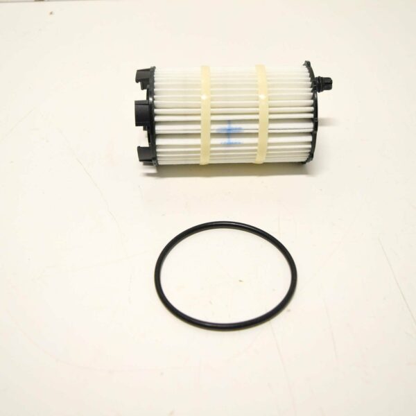 079198405E - NEW AUDI S5 8T OIL FILTER 079198405E 4.2 PETROL 260KW