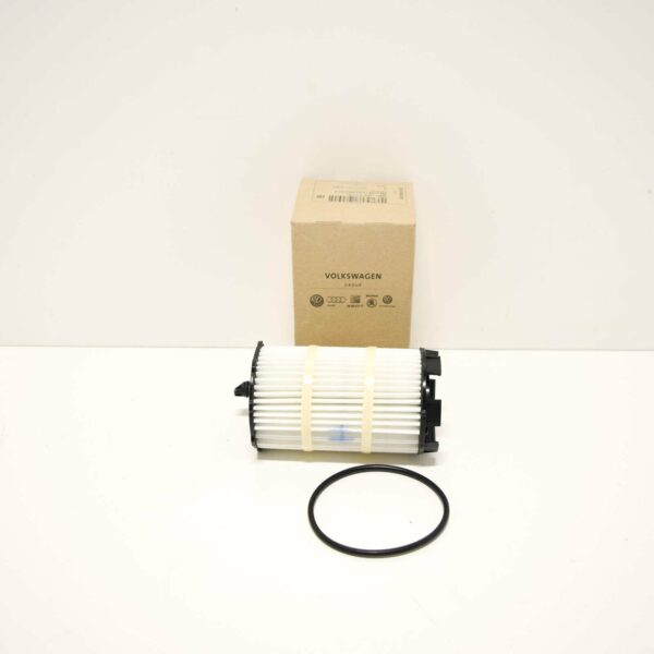079198405E - NEW AUDI S5 8T OIL FILTER 079198405E 4.2 PETROL 260KW