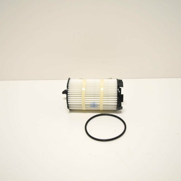 079198405E - NEW AUDI S5 8T OIL FILTER 079198405E 4.2 PETROL 260KW