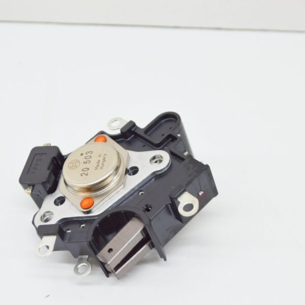079903803A - NEW AUDI Q7 4L ALTERNATOR VOLTAGE REGULATOR 079903803A ORIGINAL