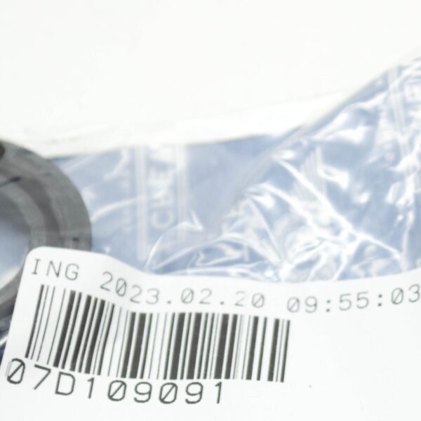 07D109091 - NEW AUDI A8 D3 CYLINDER HEAD COVER SEAL 07D109091 ORIGINAL