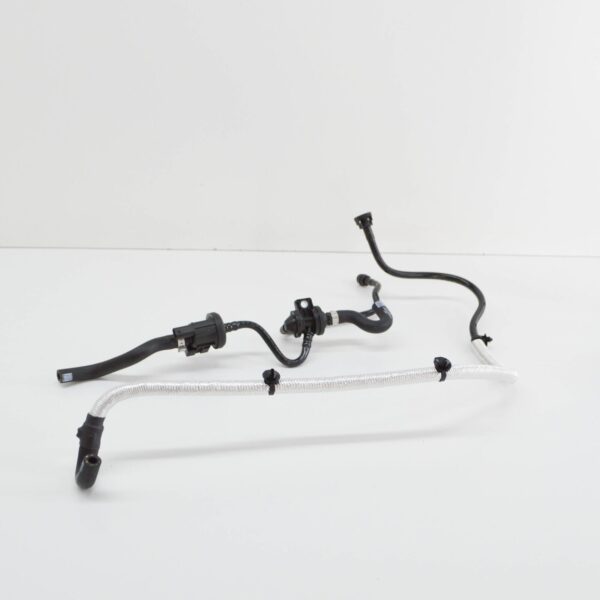 07K133352C - NEW AUDI TT RS 8J VACUUM HOSE WITH CONNECTING PARTS 07K133352C ORIGINAL