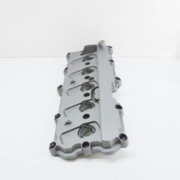07L103472D - NEW AUDI R8 SPYDER 42 ENGINE RIGHT VALVE COVER 07L103472D ORIGINAL