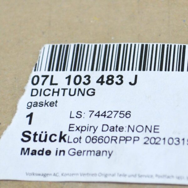 07L103483J - NEW AUDI A6 C6 LEFT VALVE COVER GASKET SEAL 07L103483J