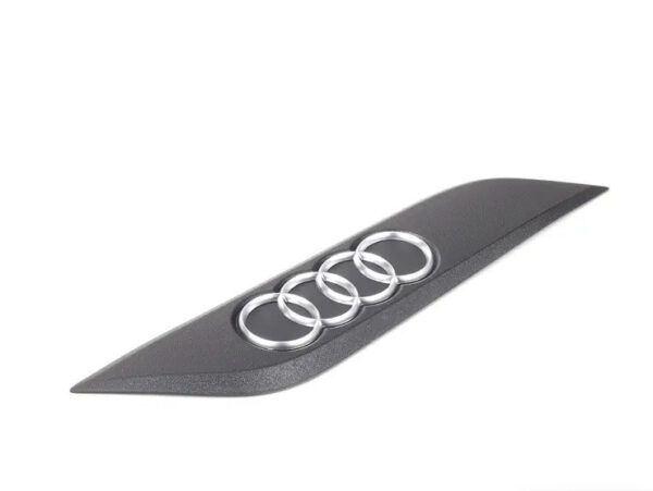07L133621A - NEW AUDI R8 4S LEFT INTAKE MANIFOLD EMBLEM 07L133621A ORIGINAL