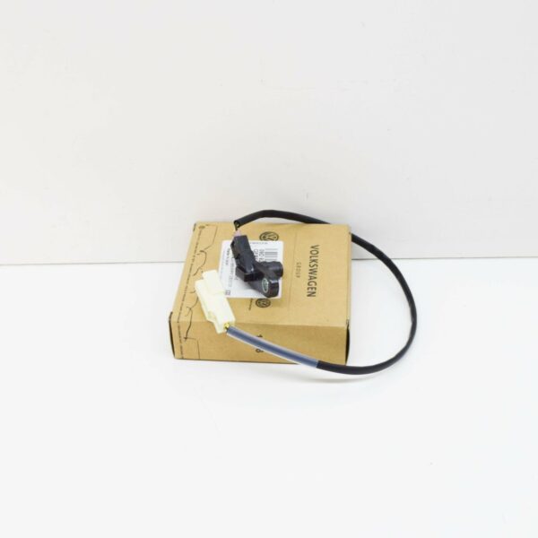 09D927321A - NEW AUDI Q7 4L GEAR BOX SPEED SENSOR 09D927321A