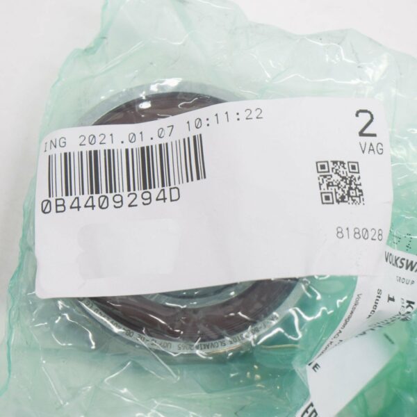0B4409294D - AUDI A4 B8 Front Drive Shaft Grooved Ball Bearing 0B4409294D ORIGINAL