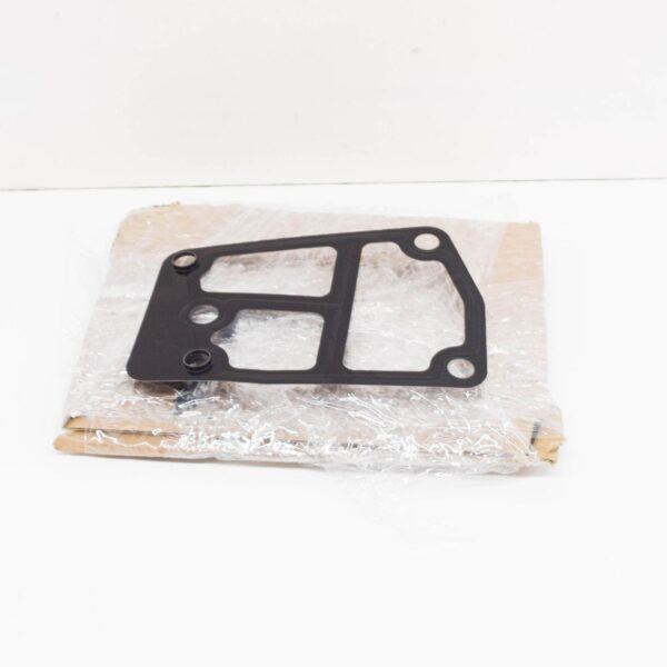11422245842 - NEW BMW 7 E38 OIL FILTER HOUSING SEAL 11422245842 ORIGINAL