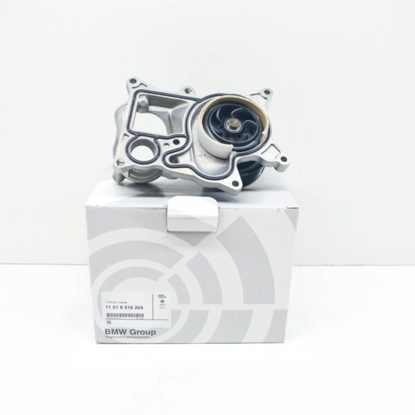 11518516205 - NEW BMW E70N E71 F01N F02N F06 F06N F07 X5 WATER PUMP 8516205 11518516205
