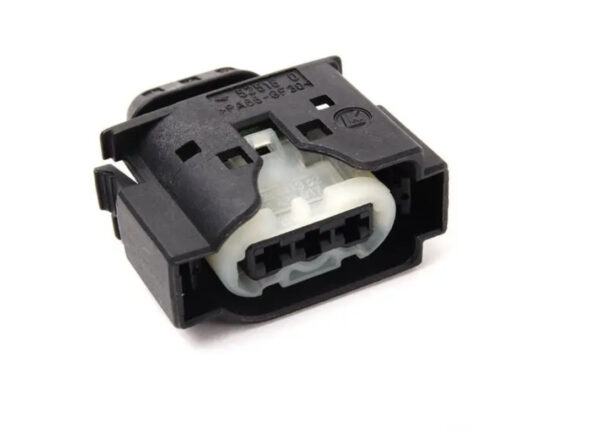 12521433917 - BMW E90 Wiring Cable Plug Conn. Terminal Housing 12521433917 1433917 ORIGINAL
