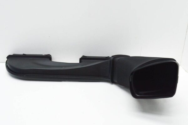 13717556546 - NEW BMW 3 E93 AIR INTAKE DUCT 13717556546 2009 ORIGINAL