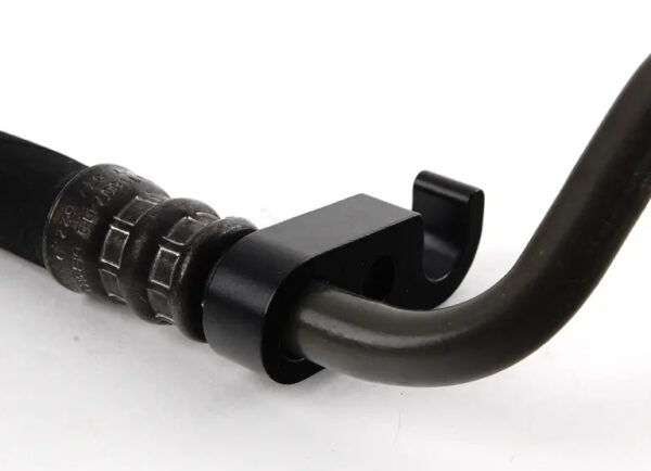 17227577622 - NEW BMW 3 E46 OIL COOLER HOSE PIPE INLET 17227577622 7577622 ORIGINAL