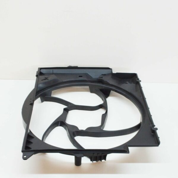 17428507692 - NEW BMW E81 E82 E84 E87 E87N E88 E90 RADIATOR FAN SHROUD 8507692 17428507692