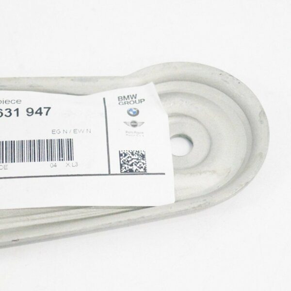 18208631947 - NEW BMW 4 F32 EXHAUST SYSTEM CENTER BRACKET 440I 18208631947 8631947