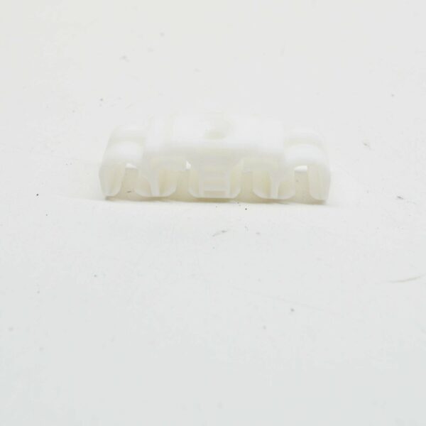 1H0201449 - NEW AUDI A1 MK1 FUEL LINE CLIP 1H0201449