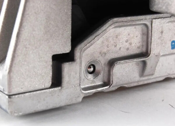 1J0199262BF - NEW VOLKSWAGEN GOLF 1K MK5 RIGHT ENGINE MOUNT BRACKET 1J0199262BF