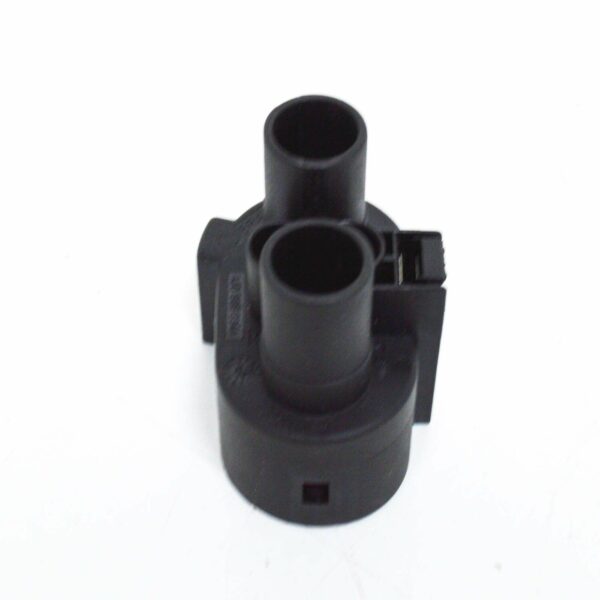 1J0906234A - NEW AUDI A6 C6 4 PIN CONTACT FLAT CONTACT HOUSING 1J0906234A ORIGINAL