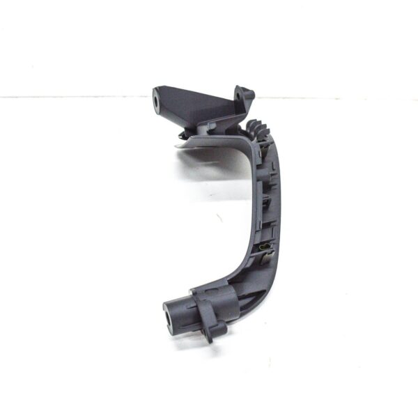 1K0867179D75R - VW Golf MK5 Front Left Door Inner Pull Trim 1K0867179D75R ORIGINAL RHD