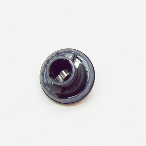 1K6953123D - NEW AUDI A6 C6 FRONT TURN SIGNAL BULB SOCKET MOUNTING 1K6953123D ORIGINAL
