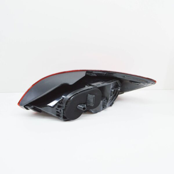 1K8945095R - NEW VW SCIROCCO 13 REAR LEFT TAILLIGHT 1K8945095R ORIGINAL
