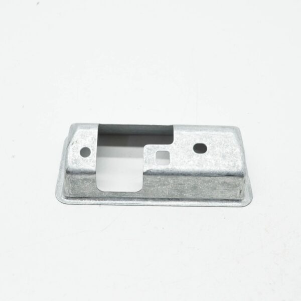 1T0827229A - NEW VOLKSWAGEN CADDY ALLTRACK 2K REAR TAILGATE HANDLE BRACKET 1T0827229A