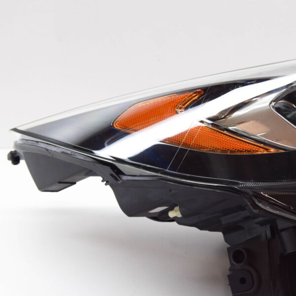 2138985 - FORD KUGA MK2 Front Right Headlight RHD 2138985 GV41-13W029-GA ORIGINAL