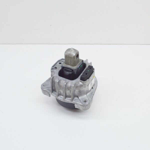22116775905 - NEW BMW 5 F10 LEFT ENGINE MOUNT 22116775905 6775905 ORIGINAL