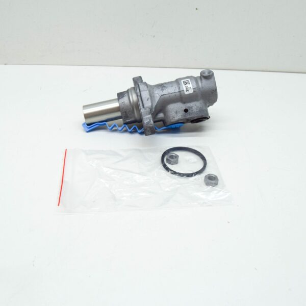 2372573 - FORD GRAND C-MAX MK2 Brake Master Cylinder RHD 2372573 DV61-2140-JC ORIGINAL