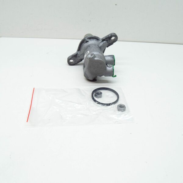 2372573 - FORD GRAND C-MAX MK2 Brake Master Cylinder RHD 2372573 DV61-2140-JC ORIGINAL