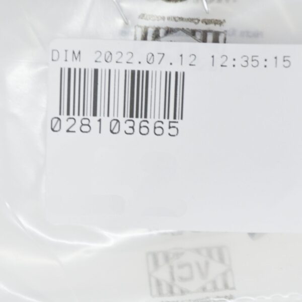 28103665 - NEW AUDI A3 8P ENGINE COVER SECURING PIN 028103665