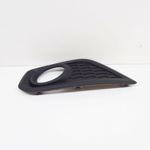31298172 - VOLVO C30 Front Bumper Right Fog Lamp Trim 31298172 ORIGINAL