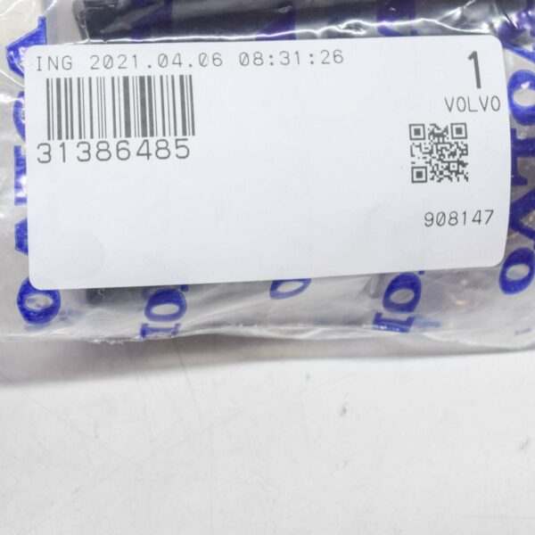 31386485 - NEW VOLVO S60 MK2 FRONT BUMPER GRILLE R-DESIGN EMBLEM 31386485