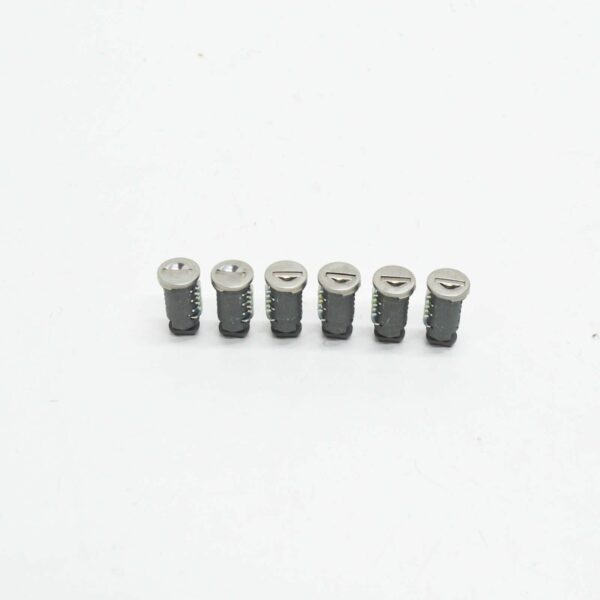 32147044 - NEW VOLVO S60 MK1 ROOF RACK LOCK KIT 32147044