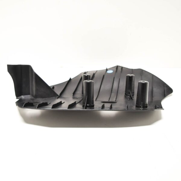 33326796138 - BMW 1 F20 ORIGINAL Rear Right Control Arm Cover Plastic 6796138 2017