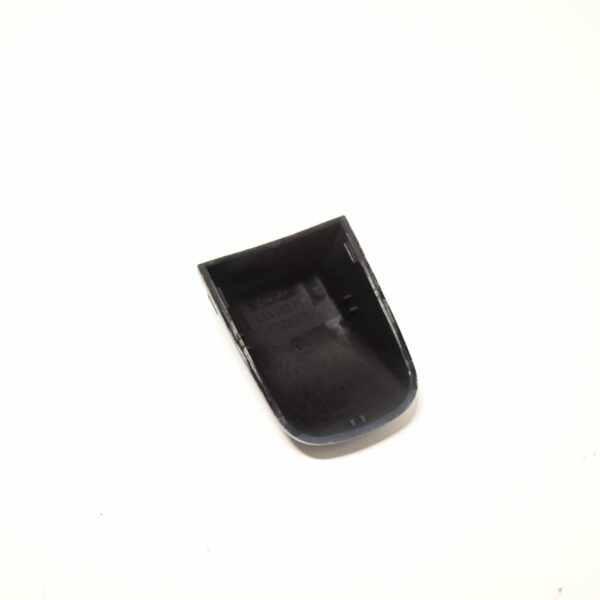 39998271 - NEW VOLVO XC70 INTERIOR DOOR HANDLE SCREW CAP 39998271