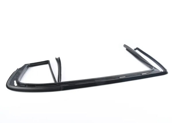 3AE839432D5AP - NEW VOLKSWAGEN PASSAT B7 REAR RIGHT SIDE WINDOW GUIDE 3AE839432D5AP ORIGINAL