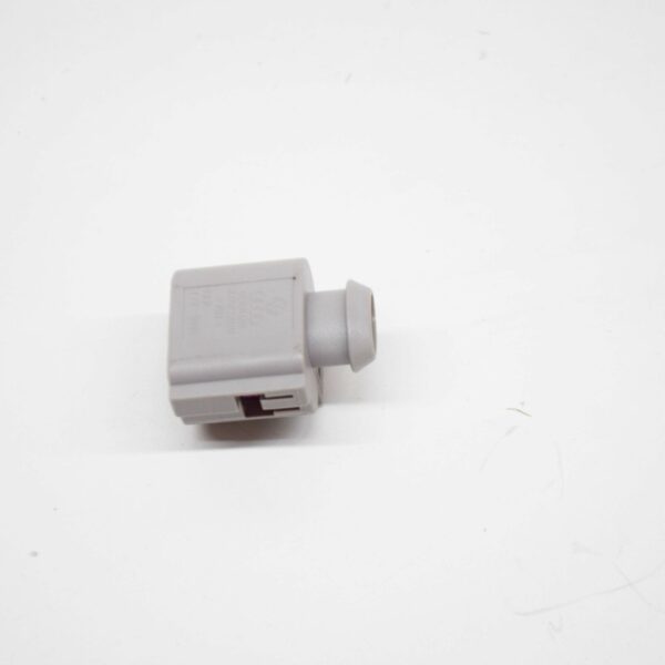 3B0973703G - NEW AUDI A3 8P FUEL PRESSURE SENSOR CONNECTOR HOUSING 3 PIN 3B0973703G